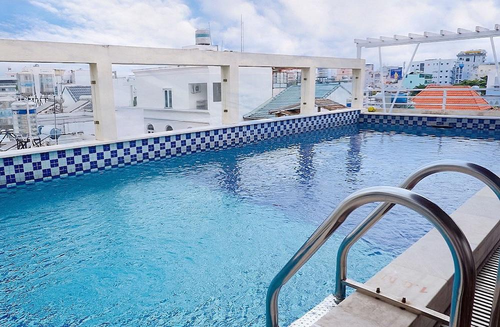 Ananas Family Hotel Ho Chi Minh City Bagian luar foto