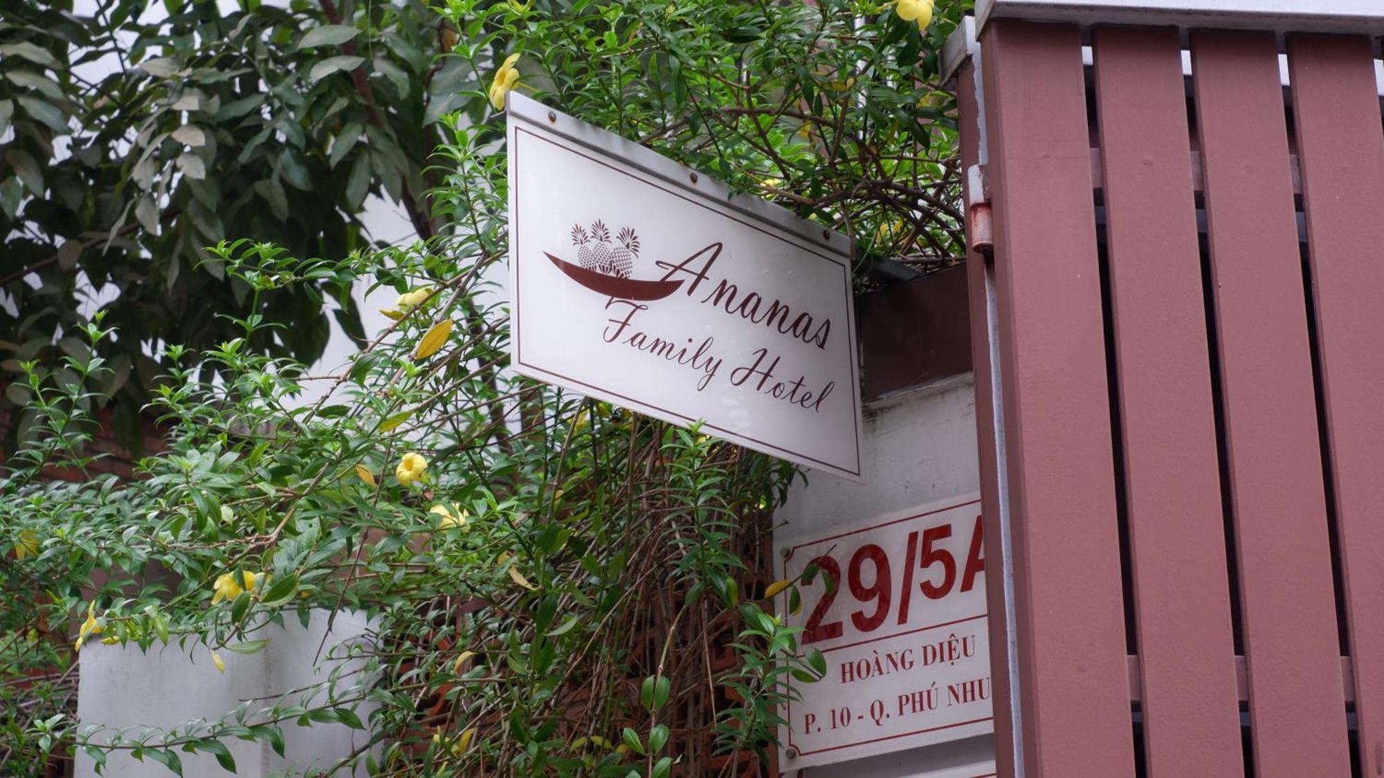 Ananas Family Hotel Ho Chi Minh City Bagian luar foto