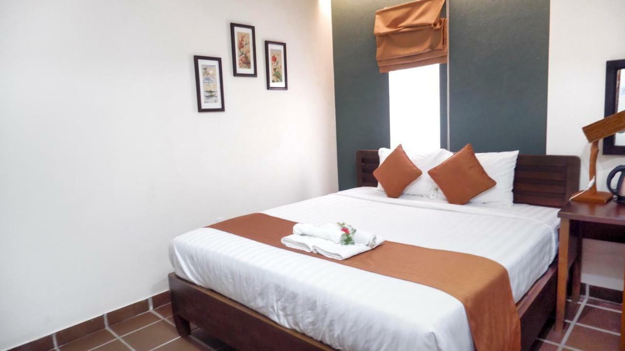 Ananas Family Hotel Ho Chi Minh City Bagian luar foto